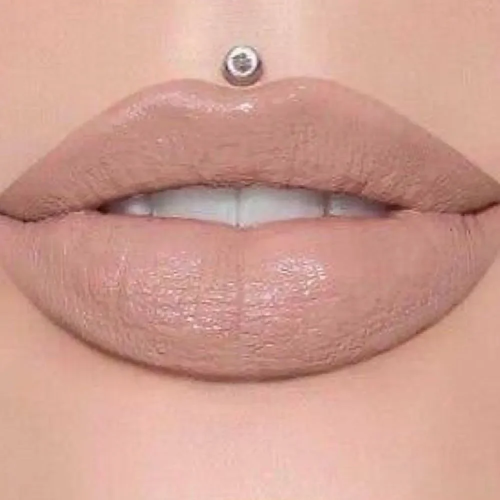 Jeffree Star Cosmetics Supreme Gloss - Blow My Candles - 5.1 ml / 0.172 fl oz